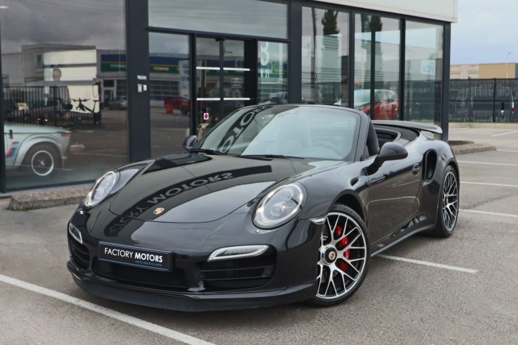 Porsche 991 Turbo Cabriolet 520 Noire