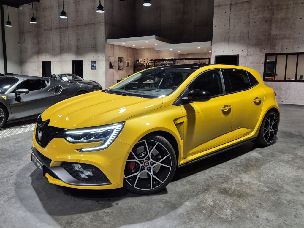 RENAULT Mégane 4 RS Trophy Jaune